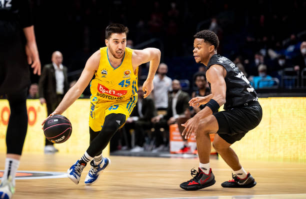 曾有场均1 曾有场均1