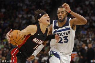 库里的跑动 库里的跑动