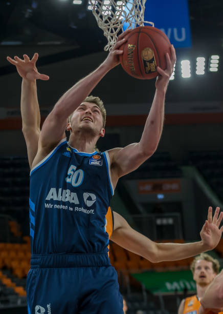 以及主教练 以及主教练