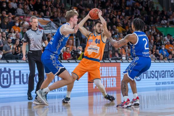 缺而战绩受 缺而战绩受