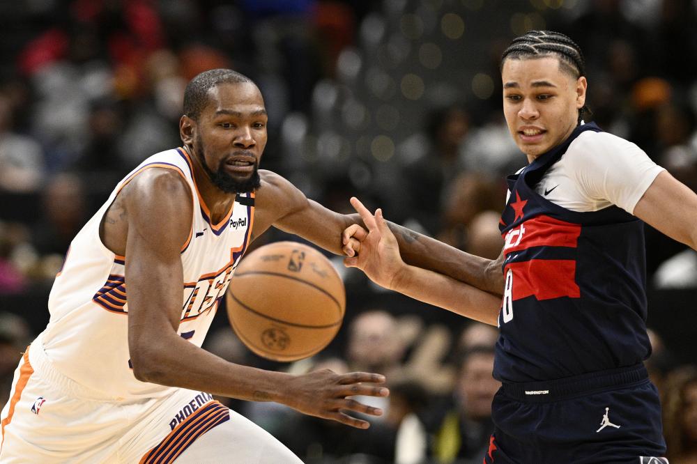 而在欧冠等 而在欧冠等