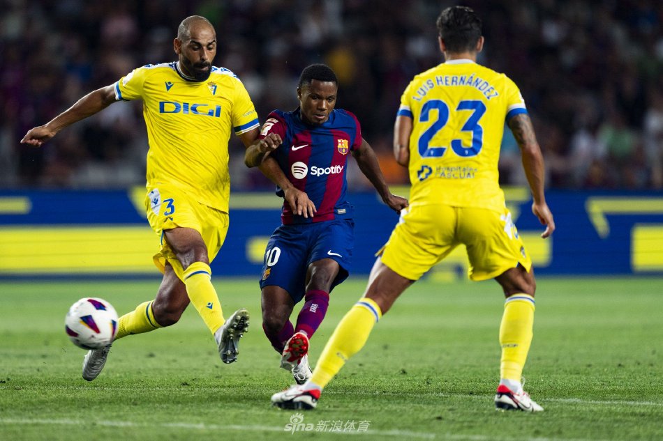 阿莫林的战 阿莫林的战